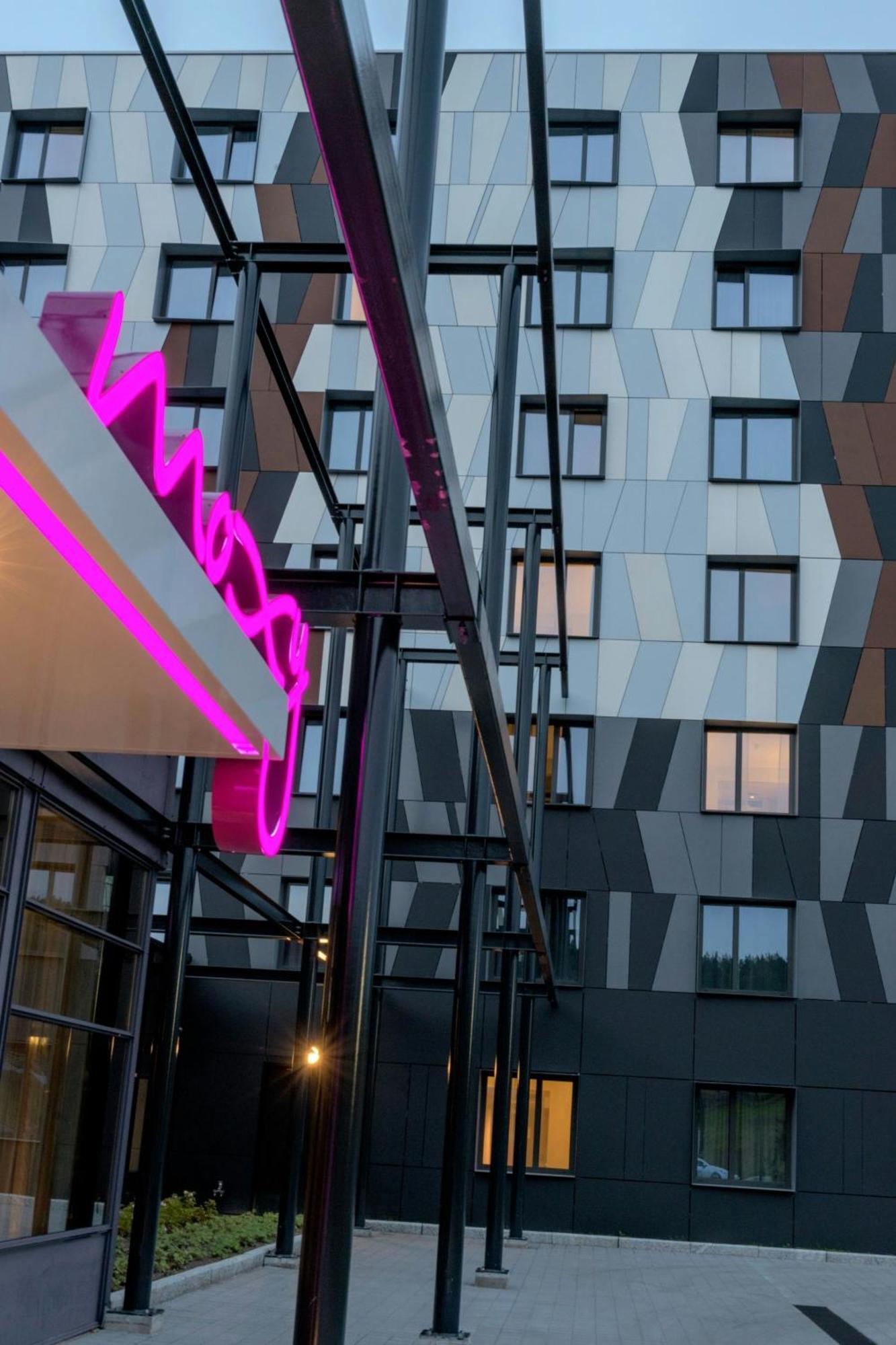 X Hotel Skjetten Exterior photo